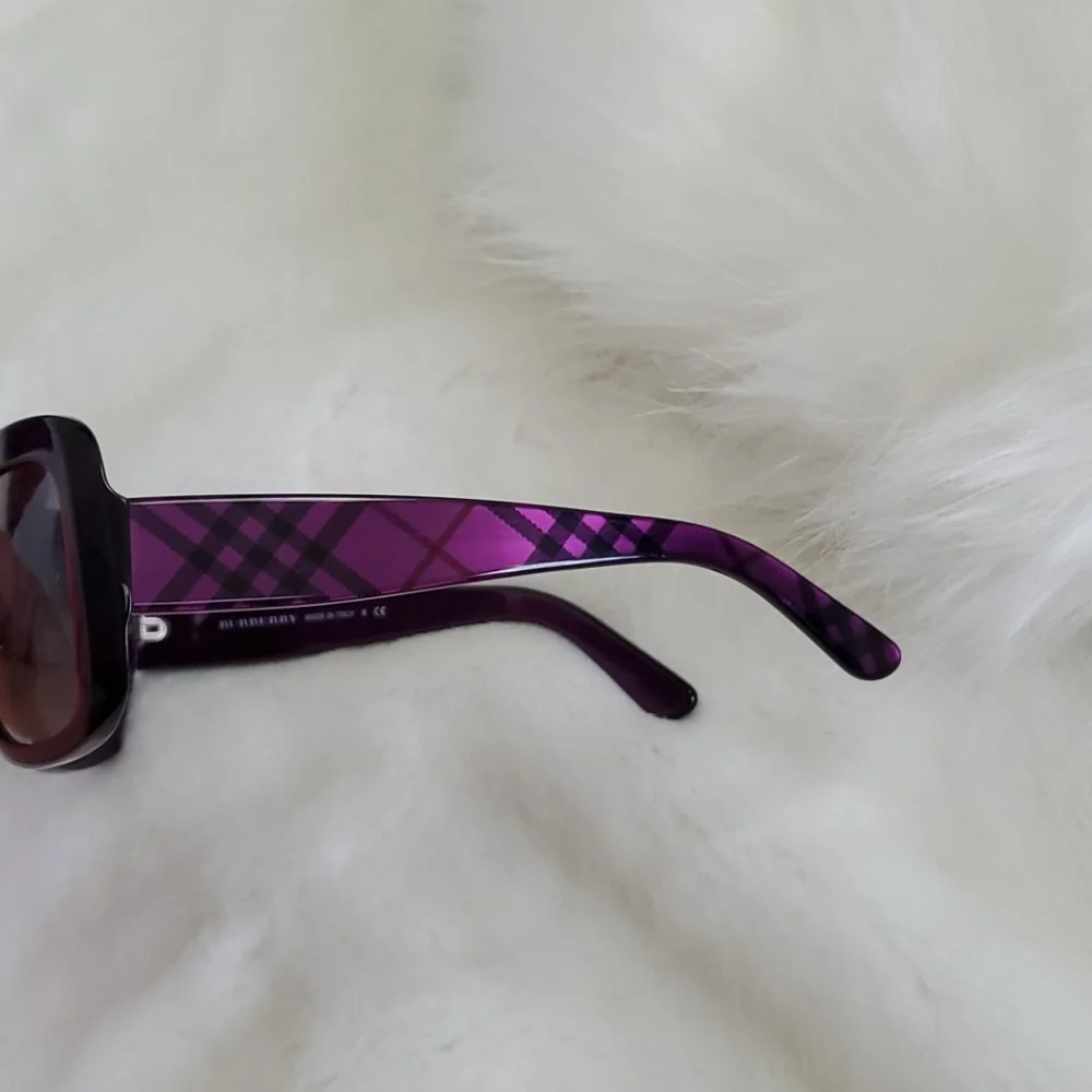 Authentic Burberry sunglasses purple used women